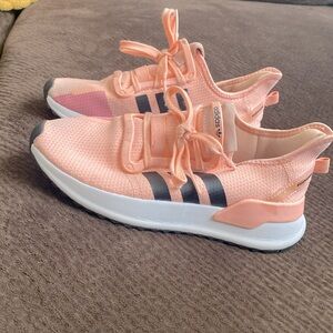 Womans Adidas shoes